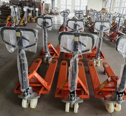 Euro Pallet Stable Load Bearing 2.5 Tons Hand Pallet Truck 550 Mm Width 1150 Mm Fork Length Double Nylon Wheels