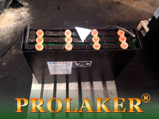 Industrial Forklift Battery 24 Volt Automatic Agitation System Wooden Case Packaging