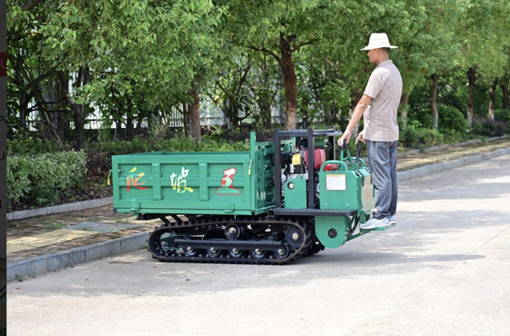 1500kg Agriculture Machinery 12.2HP Diesel Engine Powered GF1500 Rubber Track Transporter