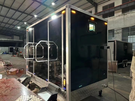 Affordable roadable Outdoor Public Luxury Restroom Trailer Bathroom Portable Potty Mobile Toilets