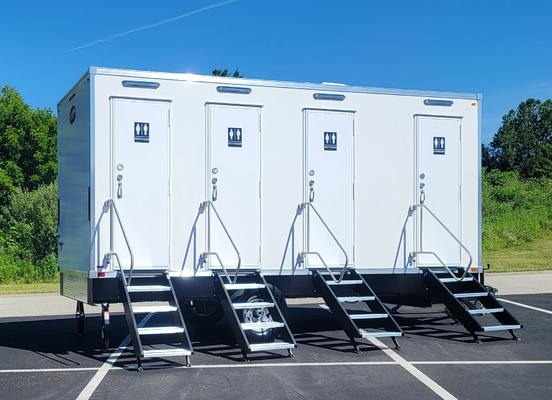 Customized 4 Station Shower Toilet Trailers Bathroom Outdoor Modern Toilet Trailer Manufacturer