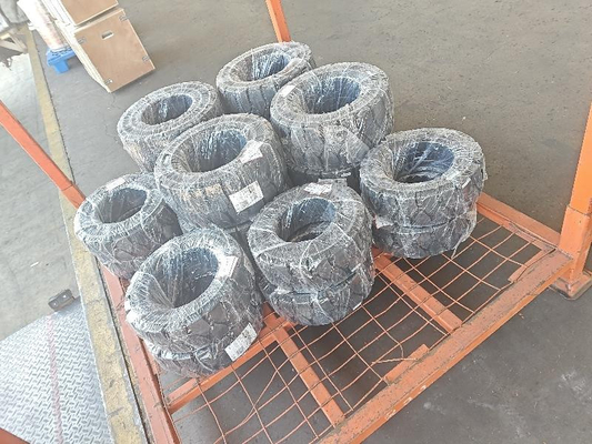 18*7-8 Quick System Tires Solid Tires For Forklift Truck In Black Color